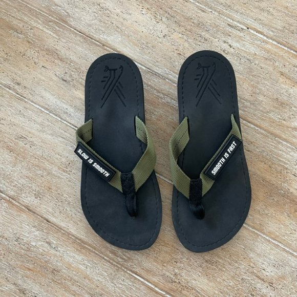 Combat Flip Flops - Men's OD Green Floperator, Size 11 - Picture 2 of 4